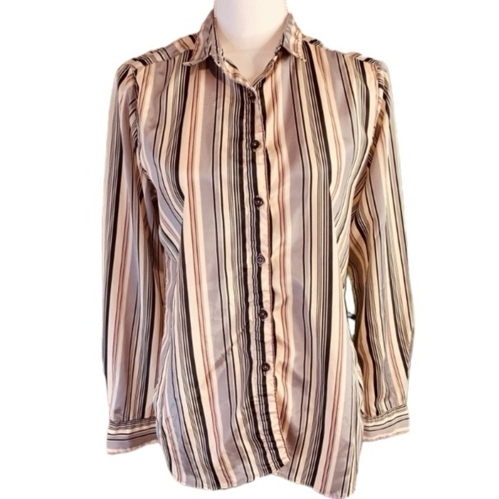 JH Collectibles Women XL Beige Striped Button-Up Collared Long Sleeve Blouse